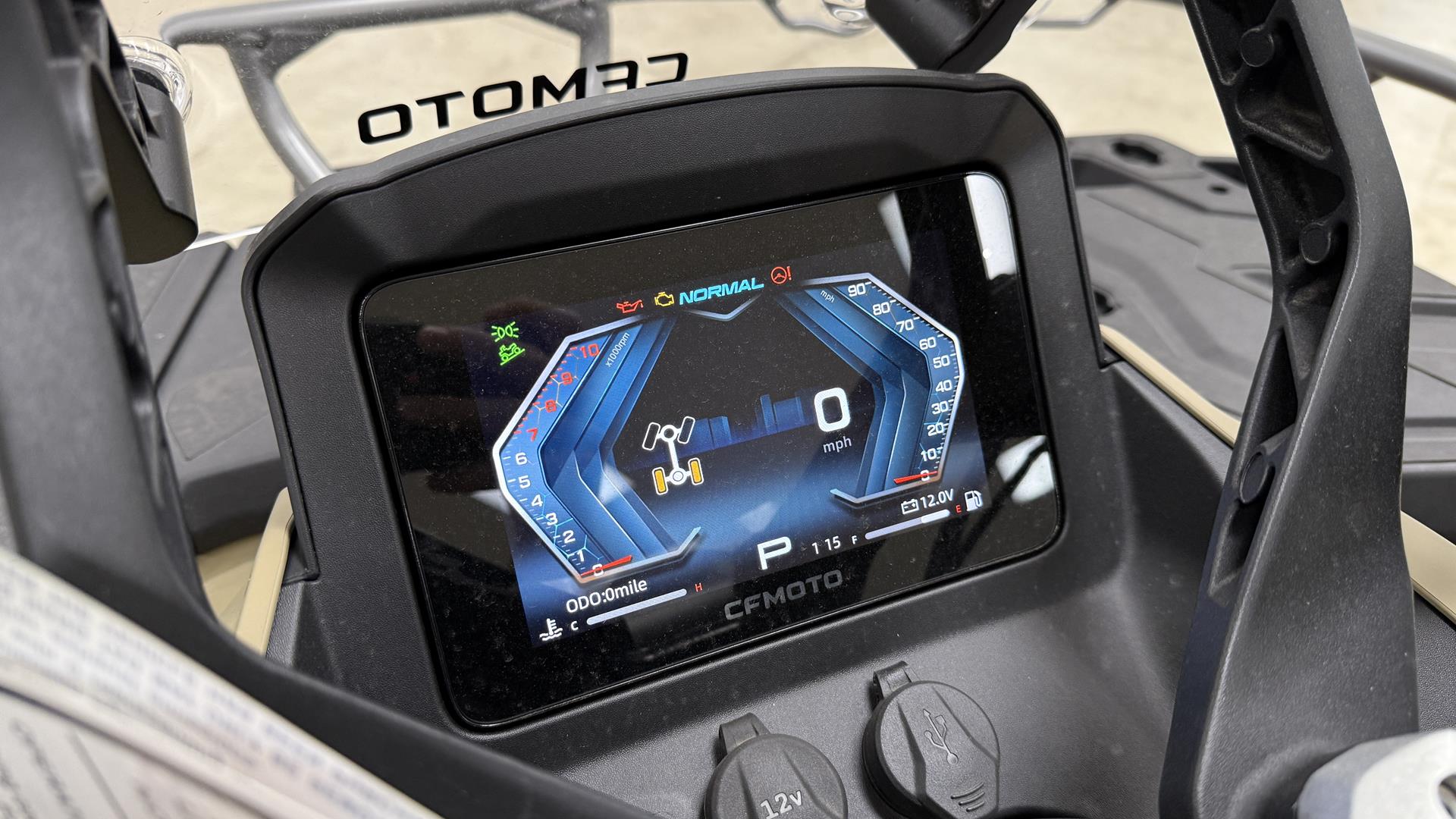 2025 CFMOTO CForce 1000 Overland in Ramsey, Minnesota - Photo 17