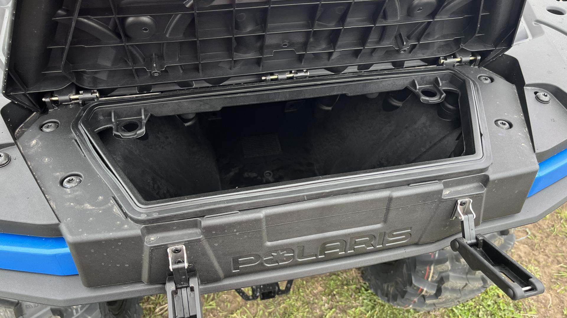 2025 Polaris Sportsman 570 Trail in Ramsey, Minnesota - Photo 9