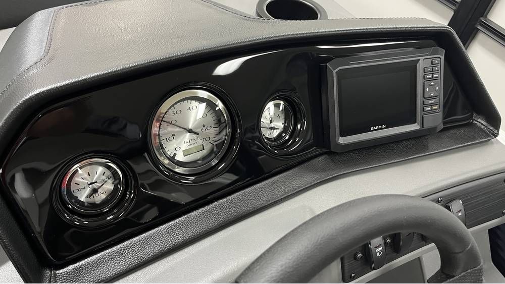 2026 Bennington 22 S STERN RADIUS in Ramsey, Minnesota - Photo 7