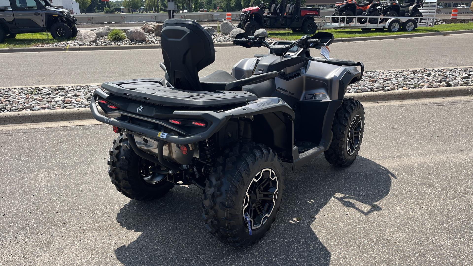 2025 Can-Am Outlander MAX XT 1000R in Ramsey, Minnesota - Photo 5