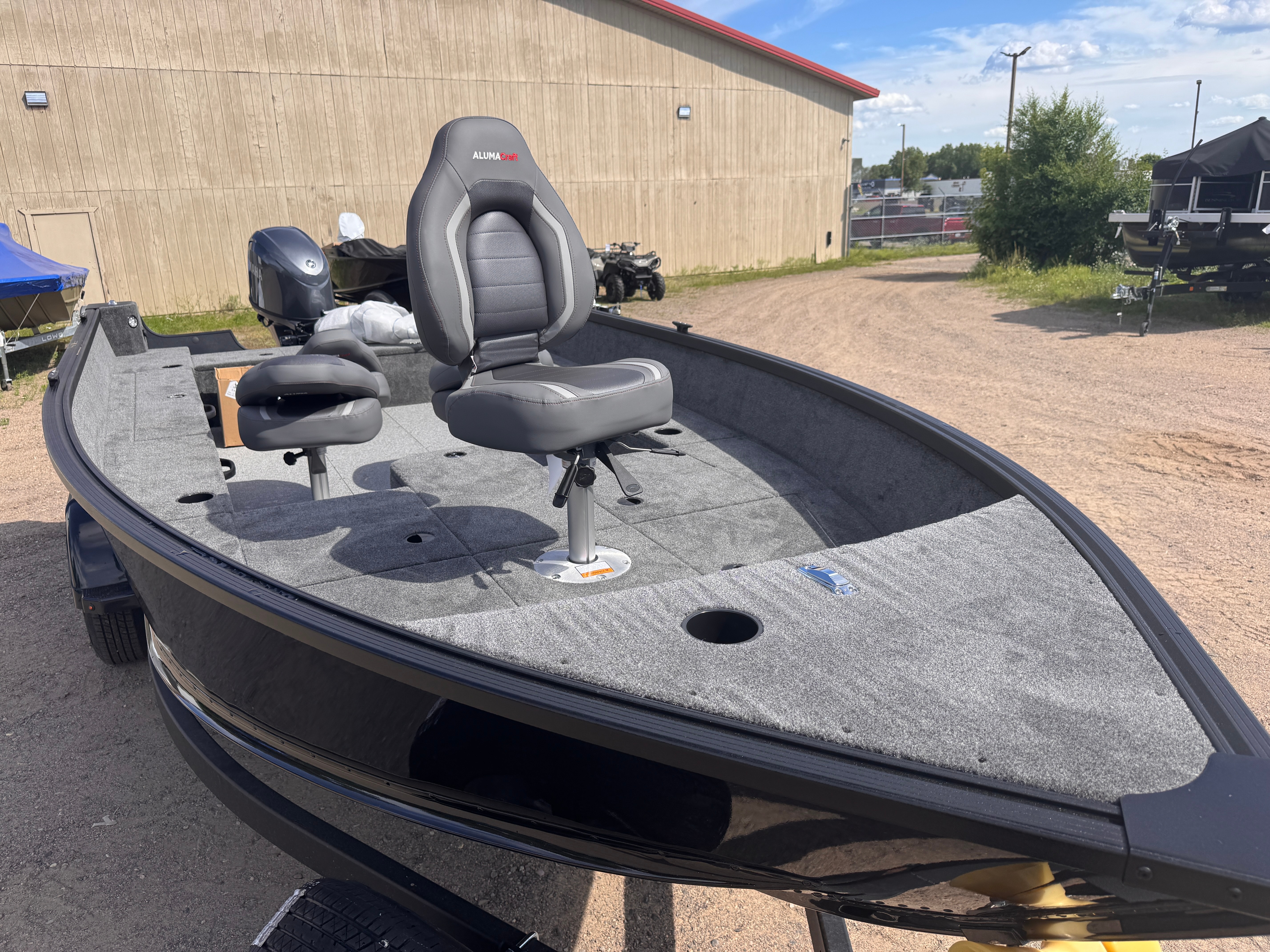 2026 Alumacraft Voyageur
