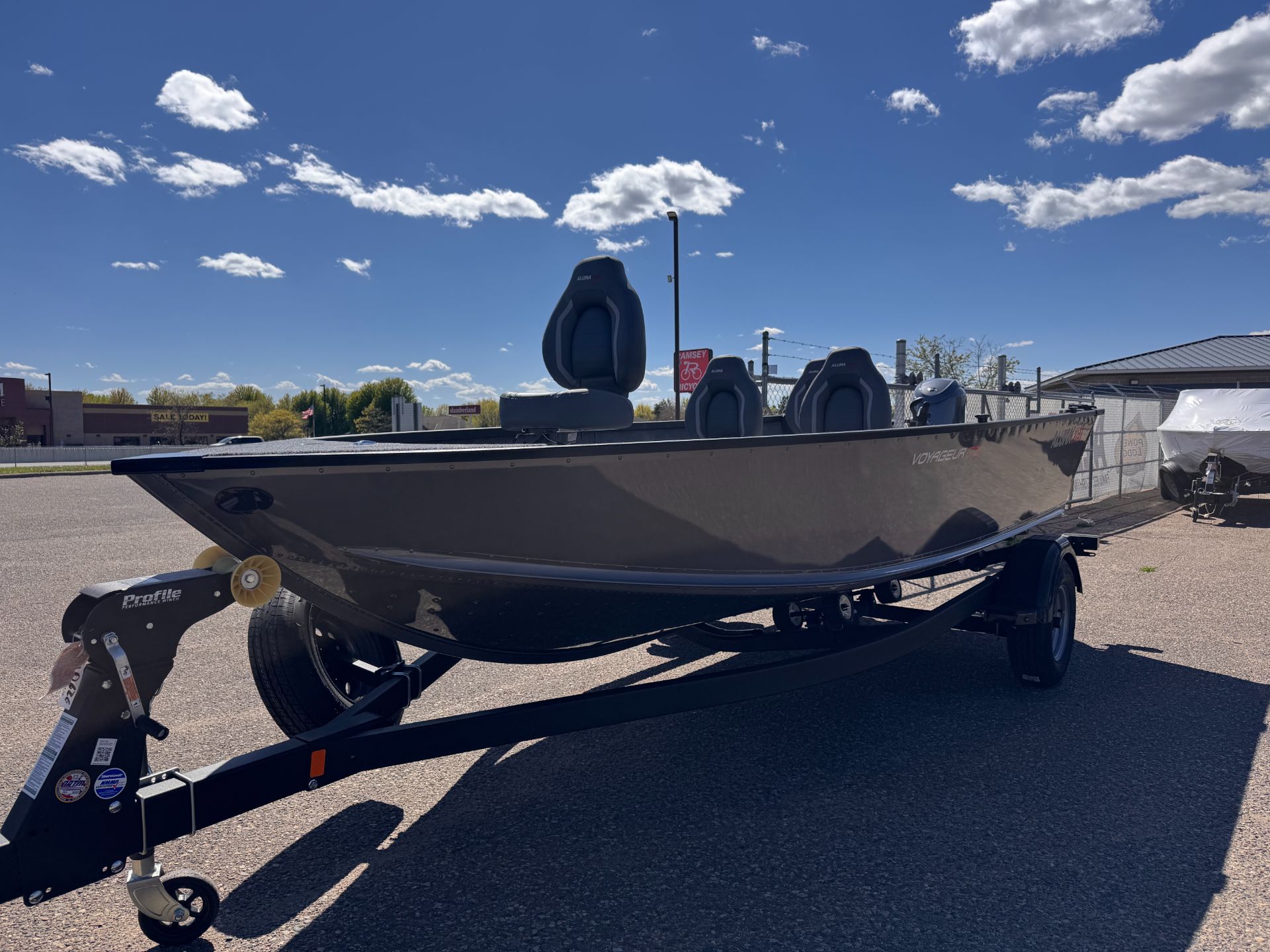 2026 Alumacraft Voyageur