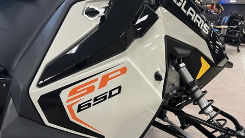 2025 Polaris 650 INDY SP 137 ES in Ramsey, Minnesota - Photo 12