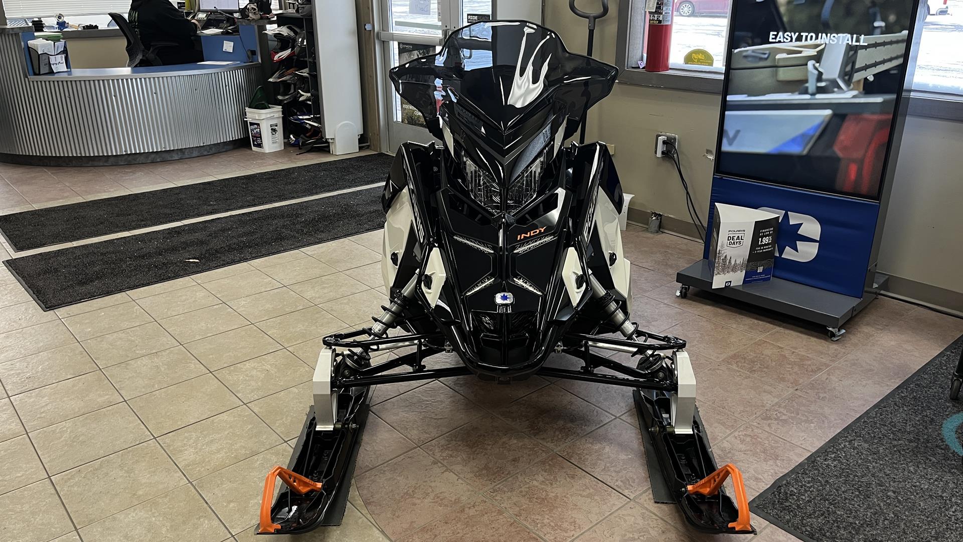 2025 Polaris 650 INDY SP 137 ES in Ramsey, Minnesota - Photo 4