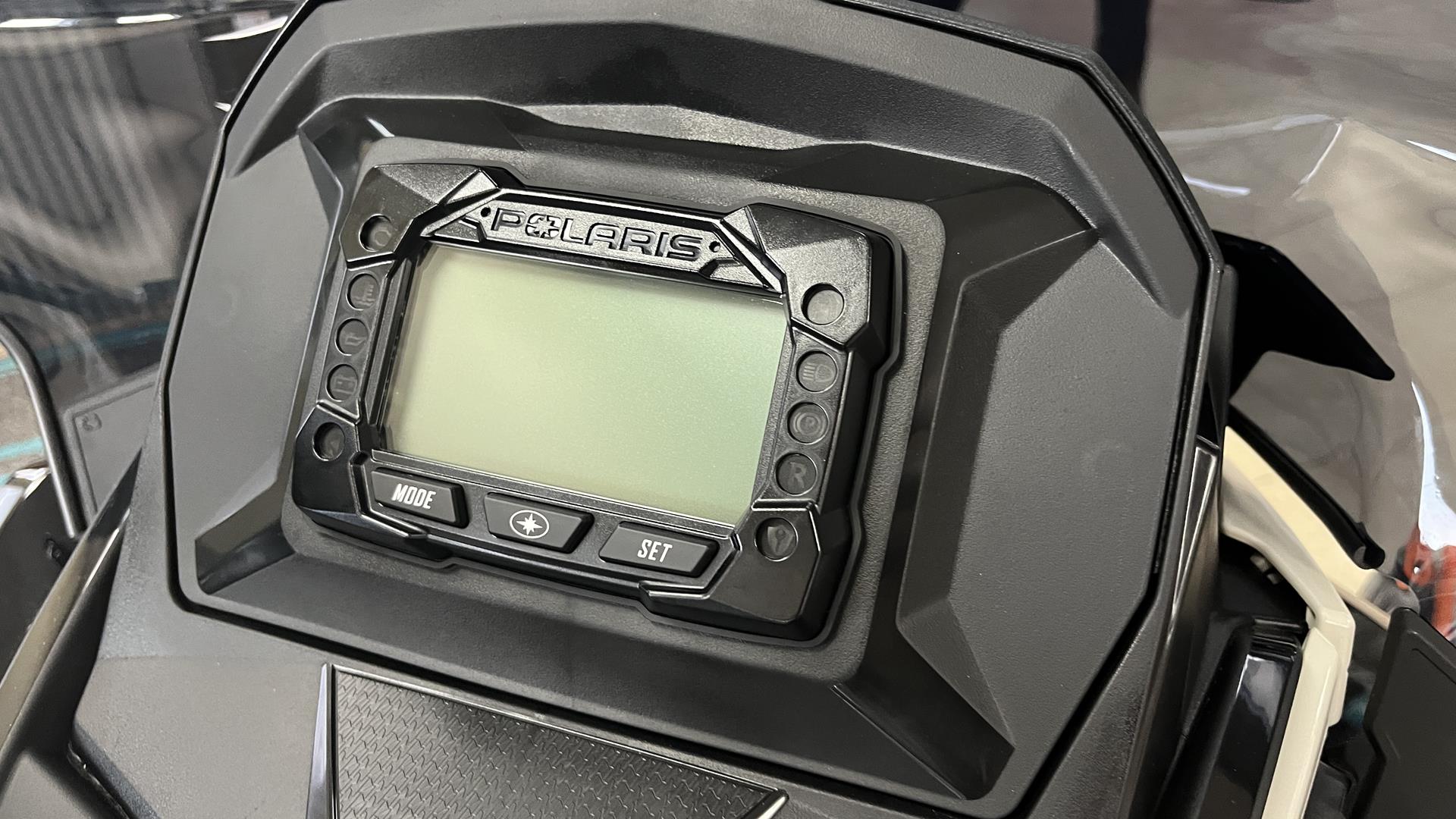 2025 Polaris 650 INDY SP 137 ES in Ramsey, Minnesota - Photo 11