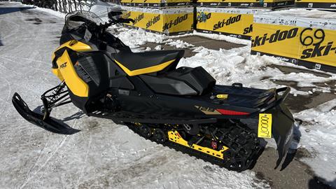 2026 Ski-Doo MXZ Adrenaline 137 600R E-TEC ES Ripsaw 1.25 in Ramsey, Minnesota - Photo 6