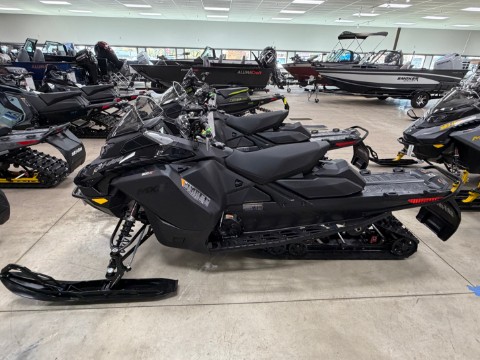 2026 Ski-Doo MXZ Adrenaline 137 600R E-TEC ES Ripsaw 1.25 — photo 1 of 19