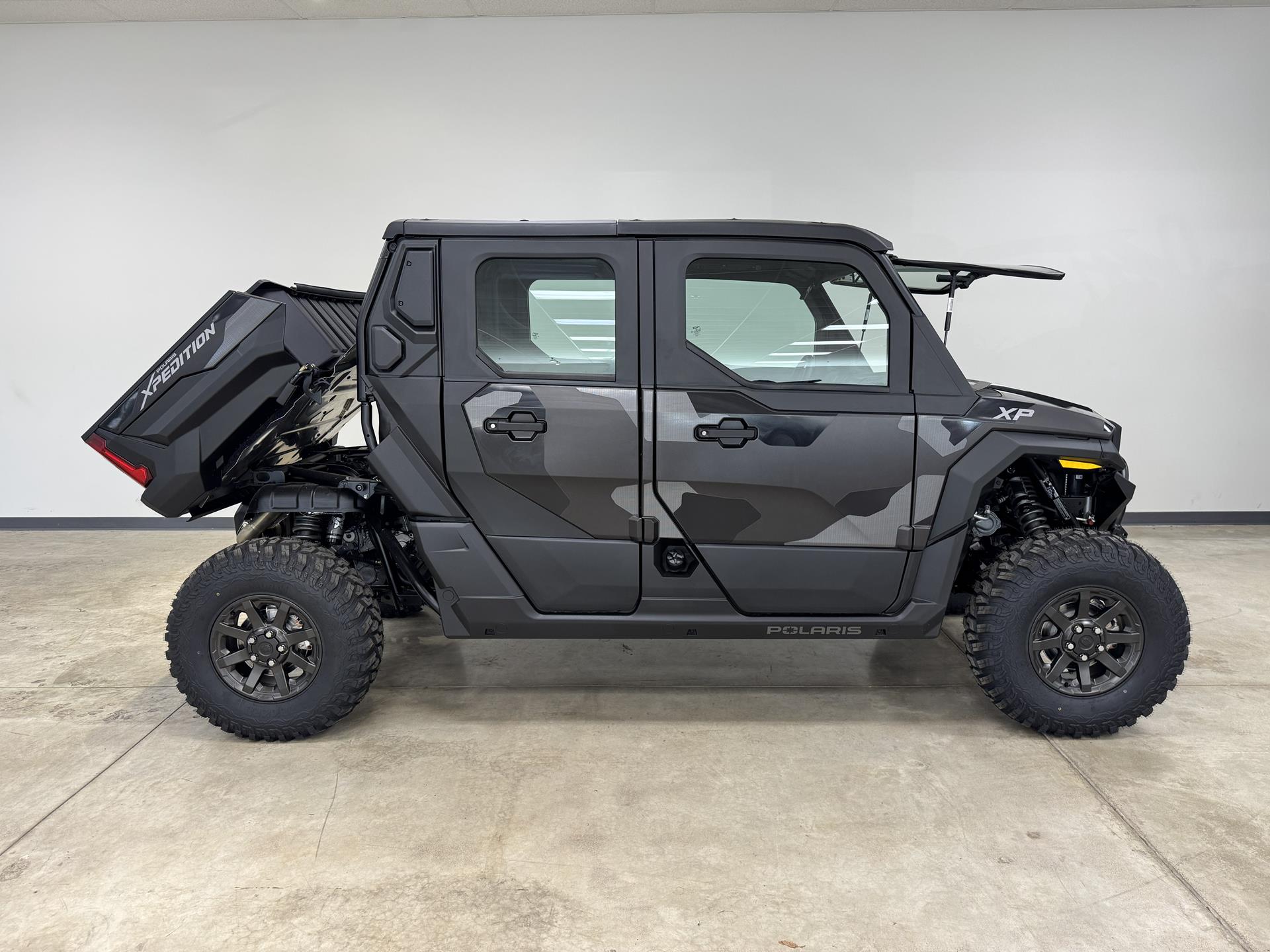 2026 Polaris Polaris XPEDITION XP 5 Northstar in Ramsey, Minnesota - Photo 2