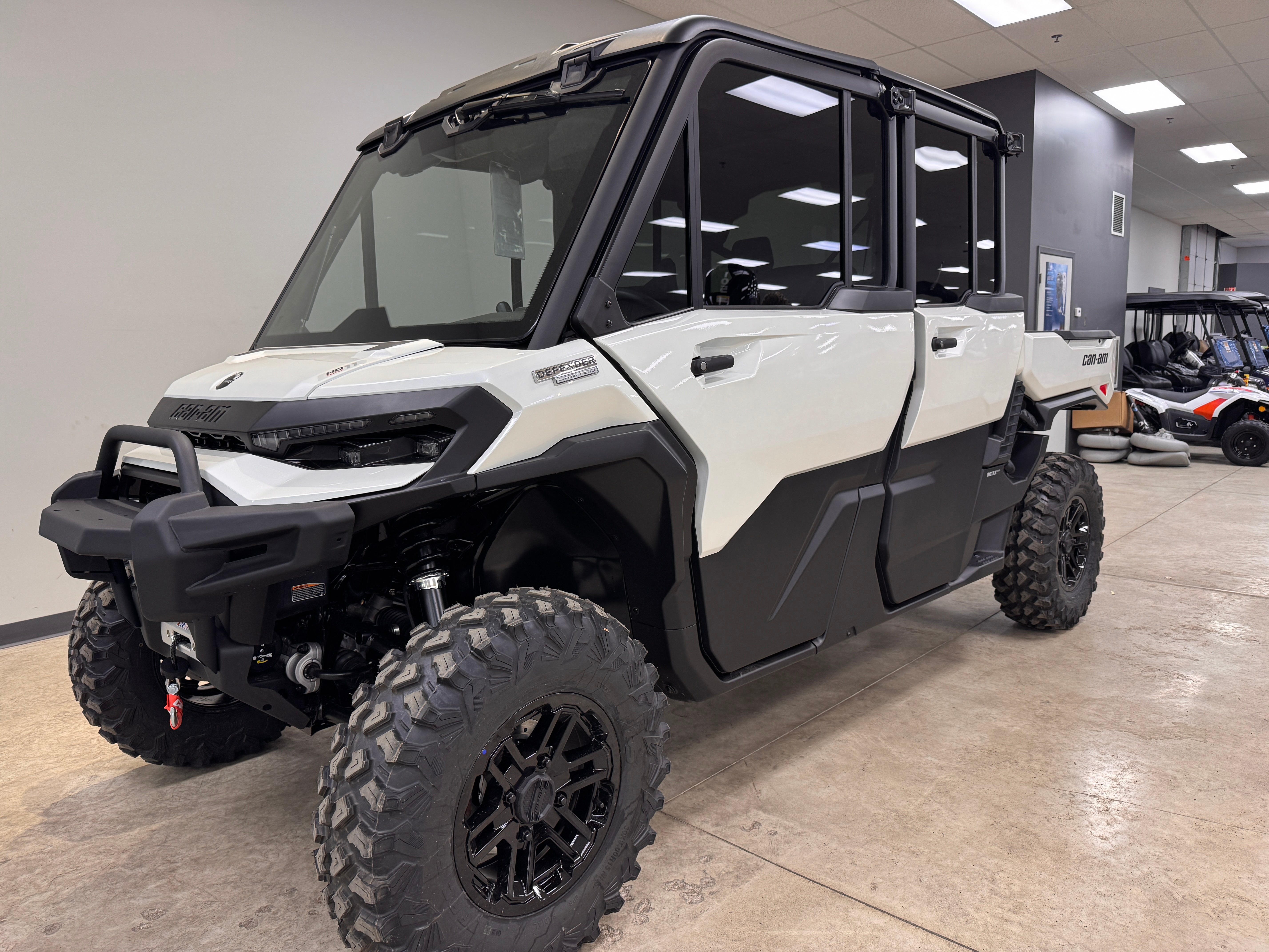 2026 Defender MAX Limited HD11