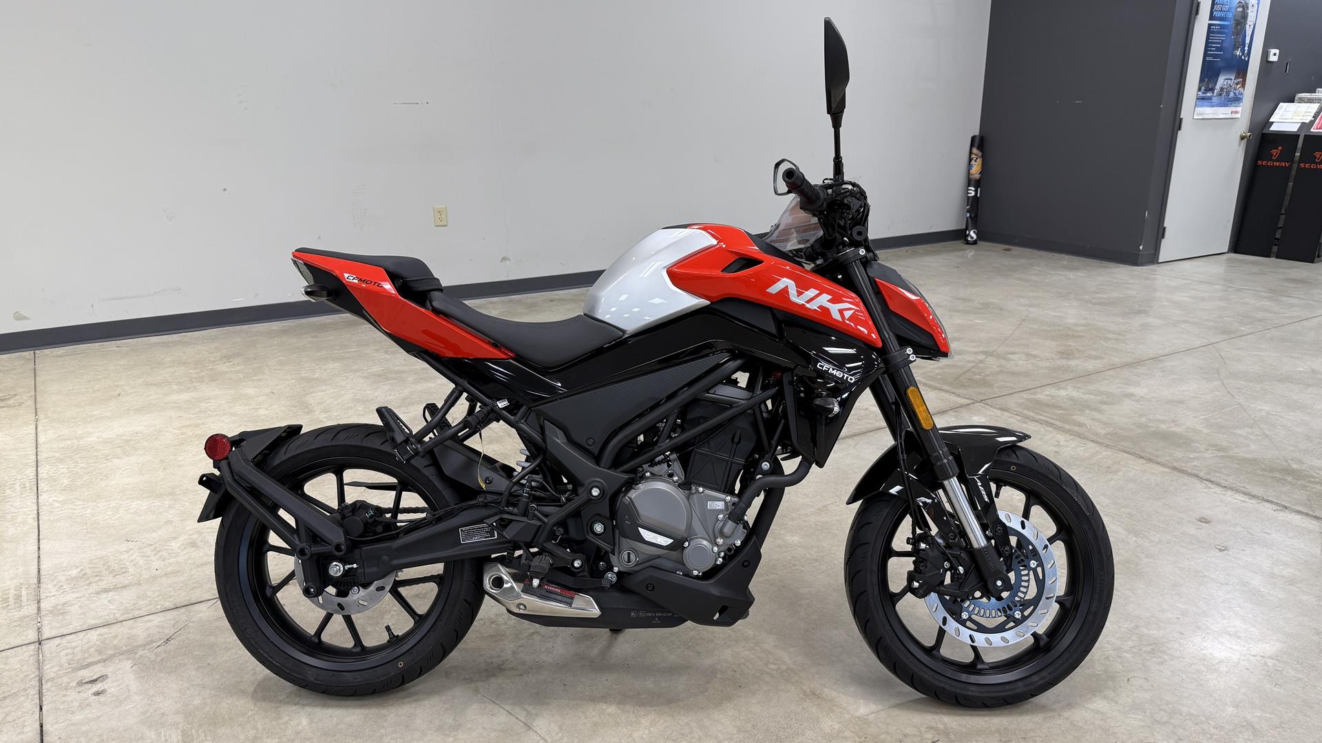 2025 CFMOTO 300NK in Ramsey, Minnesota - Photo 2