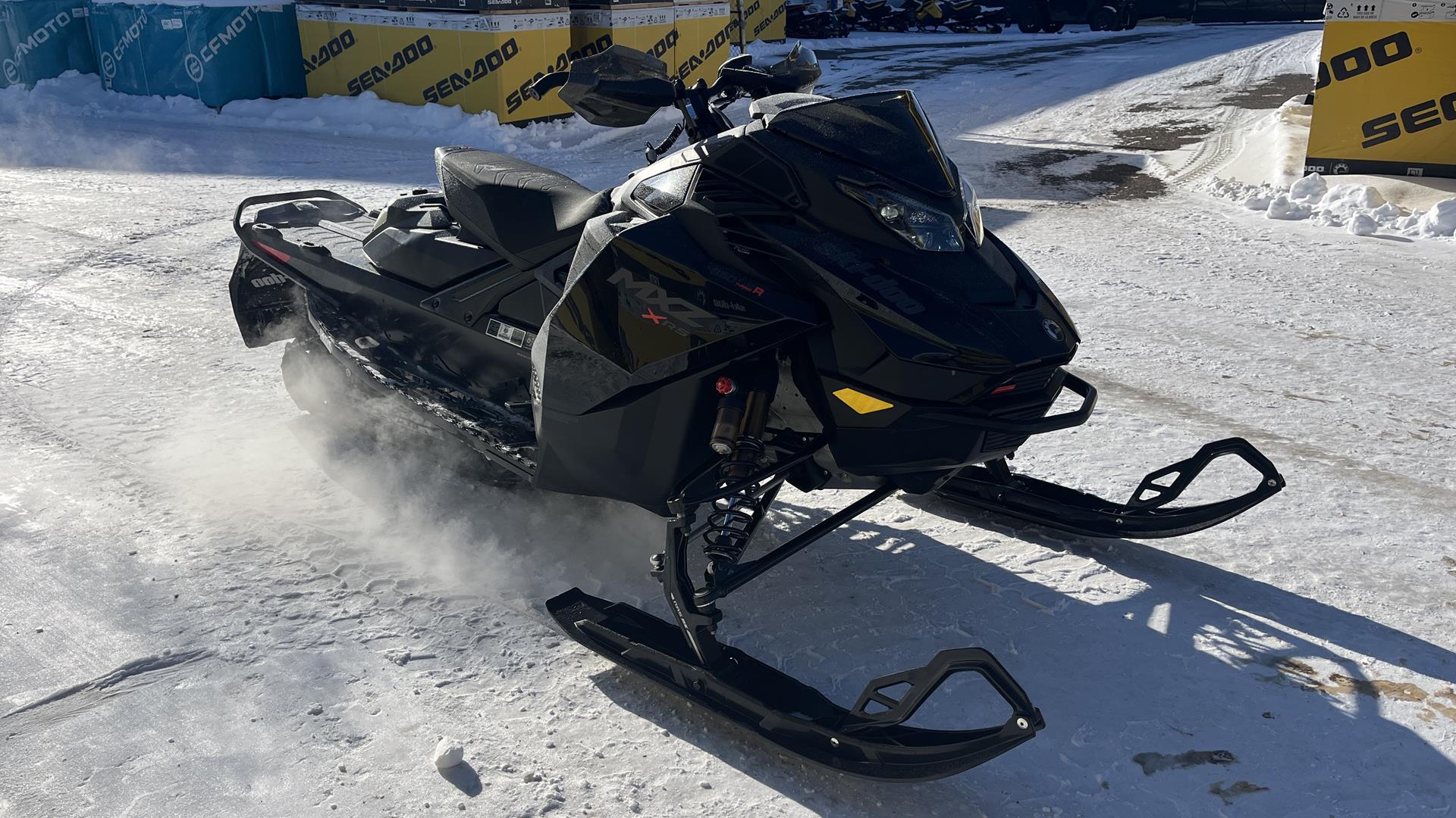 2025 Ski-Doo MXZ X-RS w/ Competition Package 850 E-TEC Turbo R SHOT RipSaw II 2-Ply 1.25 w/ 10.25 in. Touchscreen in Ramsey, Minnesota - Photo 3