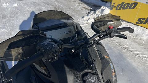 2025 Ski-Doo MXZ X-RS w/ Competition Package 850 E-TEC Turbo R SHOT RipSaw II 2-Ply 1.25 w/ 10.25 in. Touchscreen in Ramsey, Minnesota - Photo 9