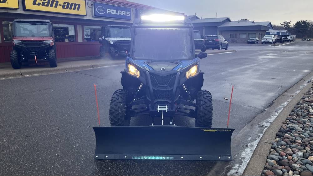 2023 Can-Am Maverick Sport DPS in Ramsey, Minnesota - Photo 2