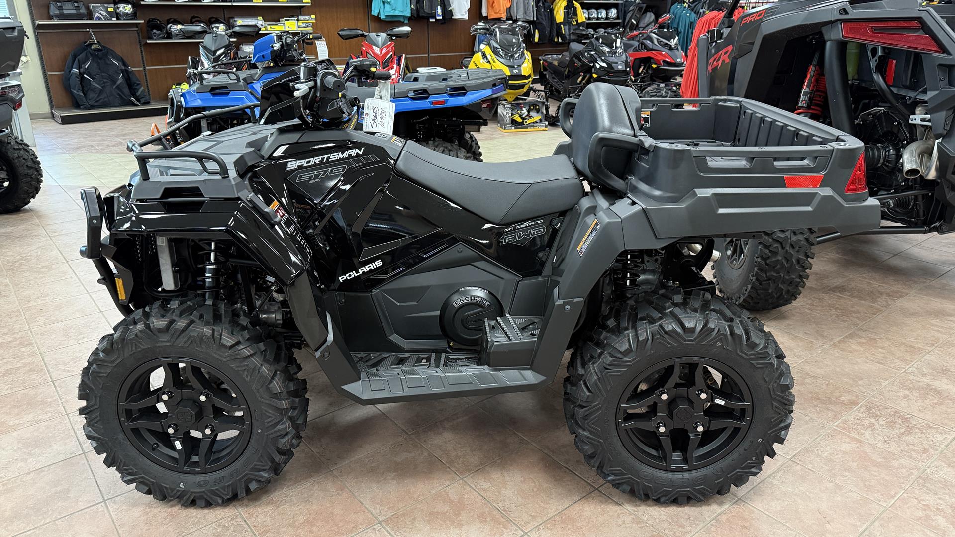 2025 Polaris Sportsman X2 570 in Ramsey, Minnesota - Photo 2