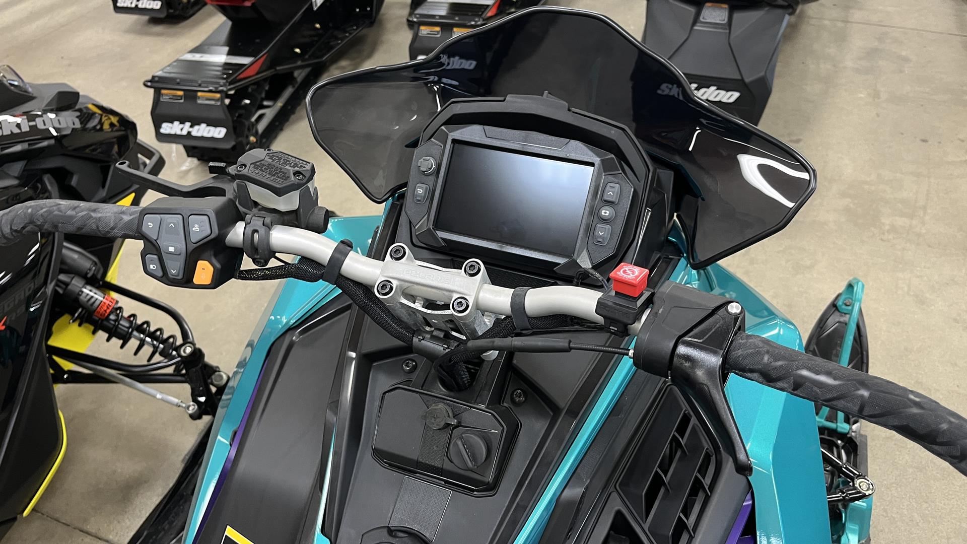 2024 Polaris 850 Switchback Assault 146 SC ES in Ramsey, Minnesota - Photo 9