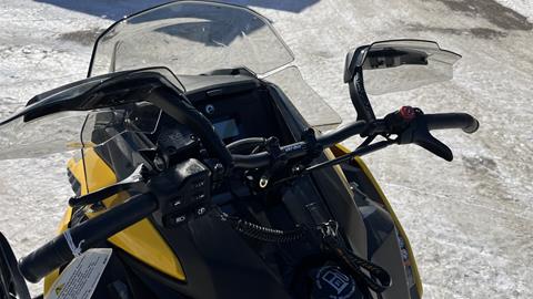 2025 Ski-Doo MXZ Adrenaline 137 850 E-TEC ES Ripsaw 1.25 in Ramsey, Minnesota - Photo 9