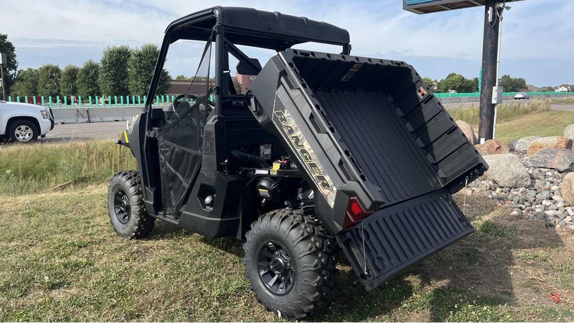 2025 Polaris Ranger 1000 Premium in Ramsey, Minnesota - Photo 7