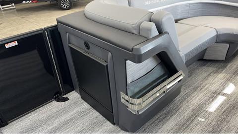 2025 Bennington 22 MSB in Ramsey, Minnesota - Photo 10