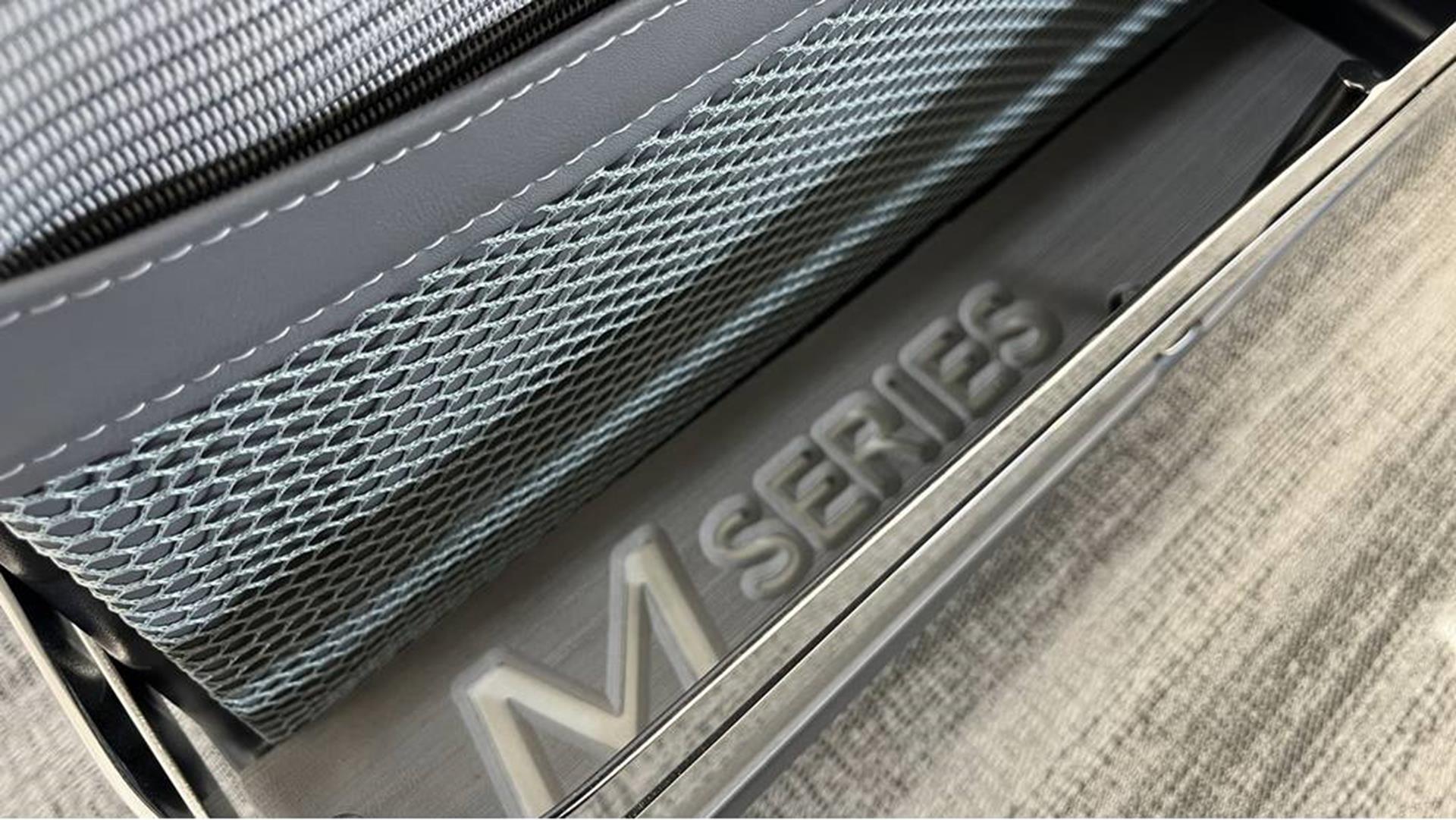 2025 Bennington 22 MSB in Ramsey, Minnesota - Photo 11