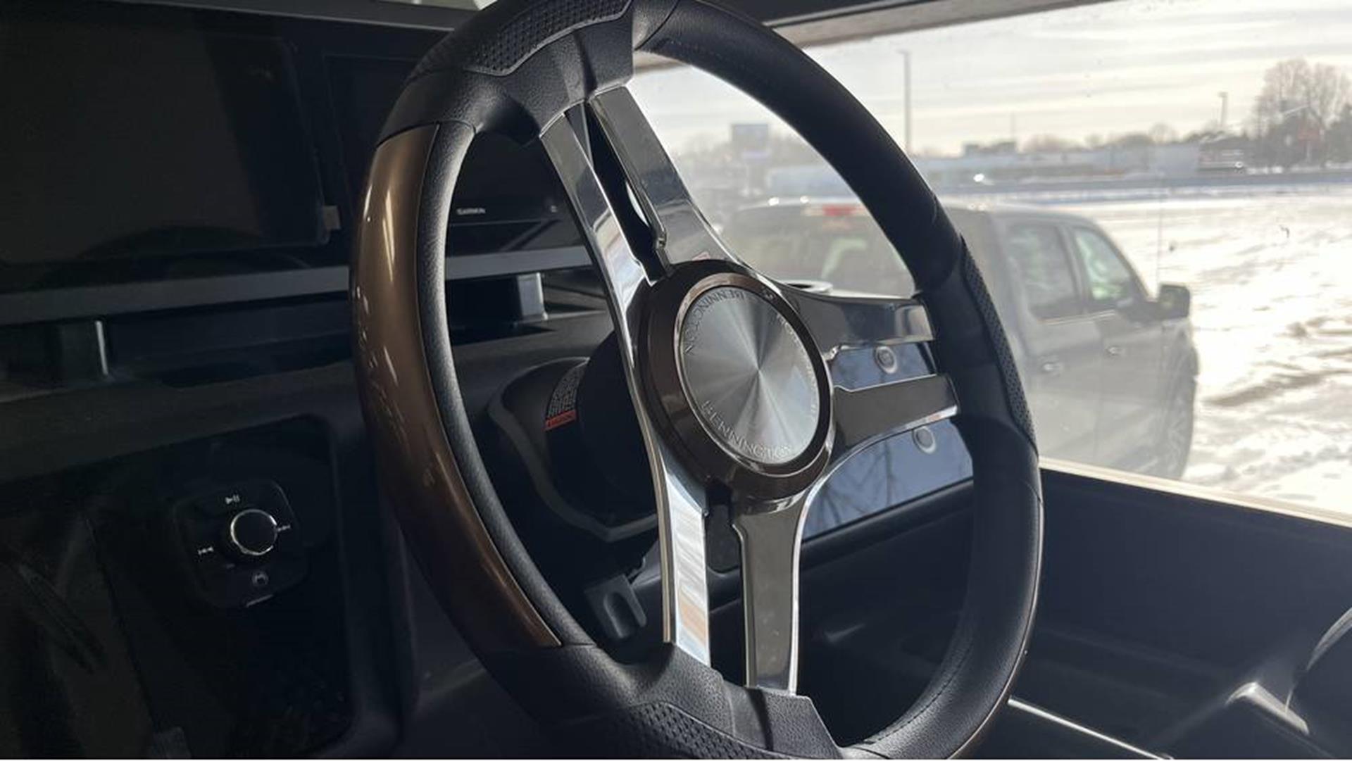 2025 Bennington 22 MSB in Ramsey, Minnesota - Photo 20