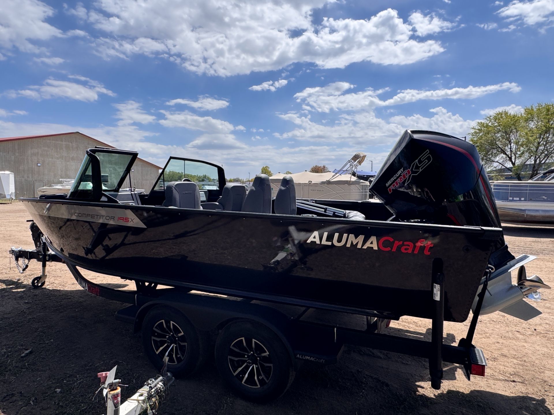 2026 Alumacraft Competitor photo 8