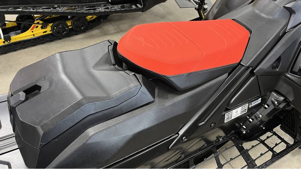 2022 Ski-Doo Summit X Expert 154 850 E-TEC Turbo SHOT PowderMax Light 3.0 w/ FlexEdge HA in Ramsey, Minnesota - Photo 8