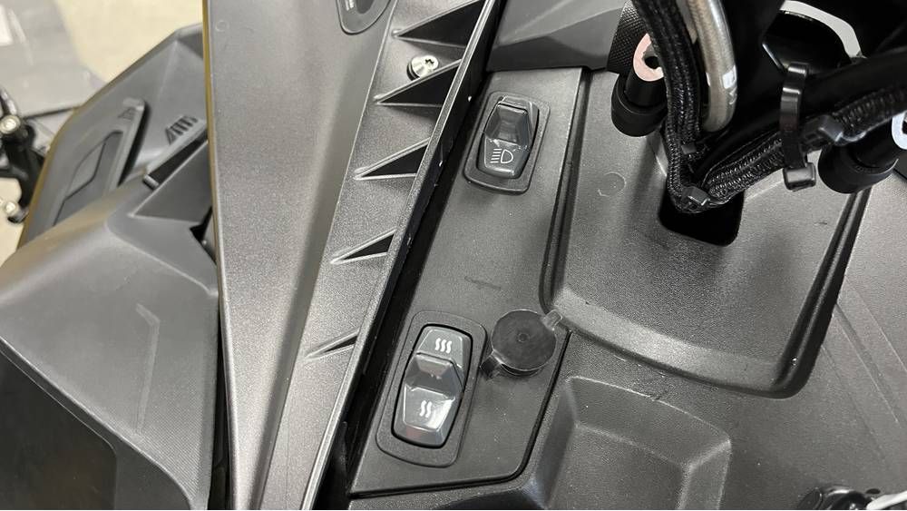 2022 Ski-Doo Summit X Expert 154 850 E-TEC Turbo SHOT PowderMax Light 3.0 w/ FlexEdge HA in Ramsey, Minnesota - Photo 11