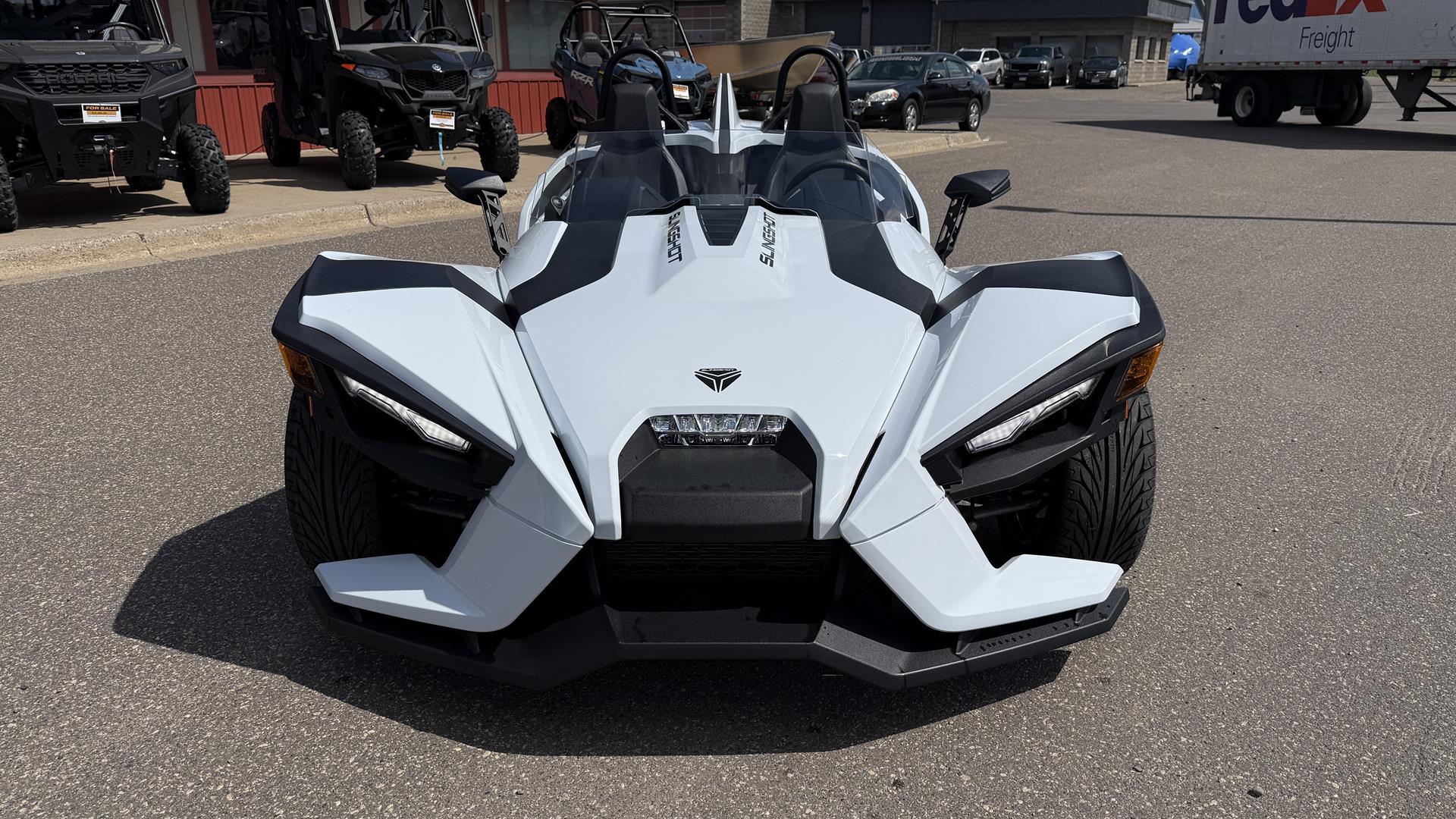 2024 Slingshot Slingshot S w/ Technology Package 1 - AutoDrive in Ramsey, Minnesota - Photo 2
