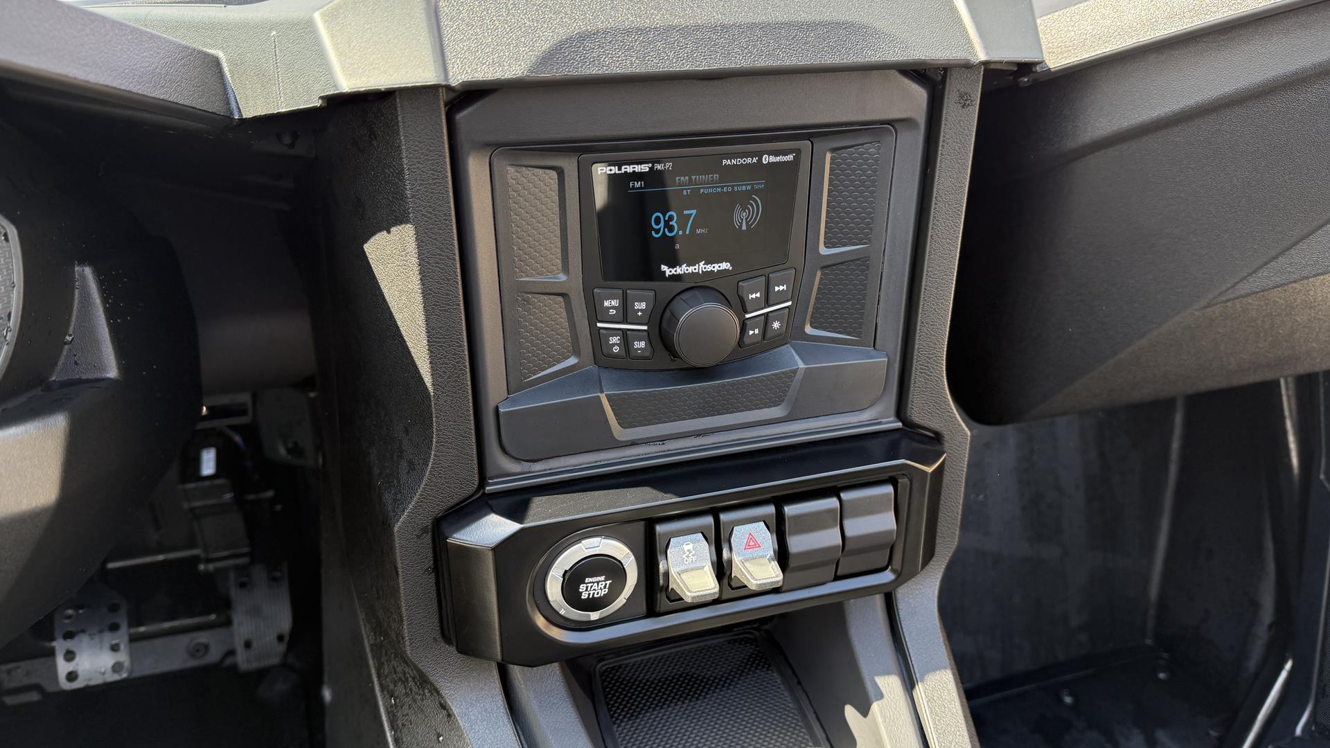 2024 Slingshot Slingshot S w/ Technology Package 1 - AutoDrive in Ramsey, Minnesota - Photo 12