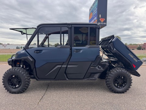 2026 Can-Am Defender MAX Limited HD11