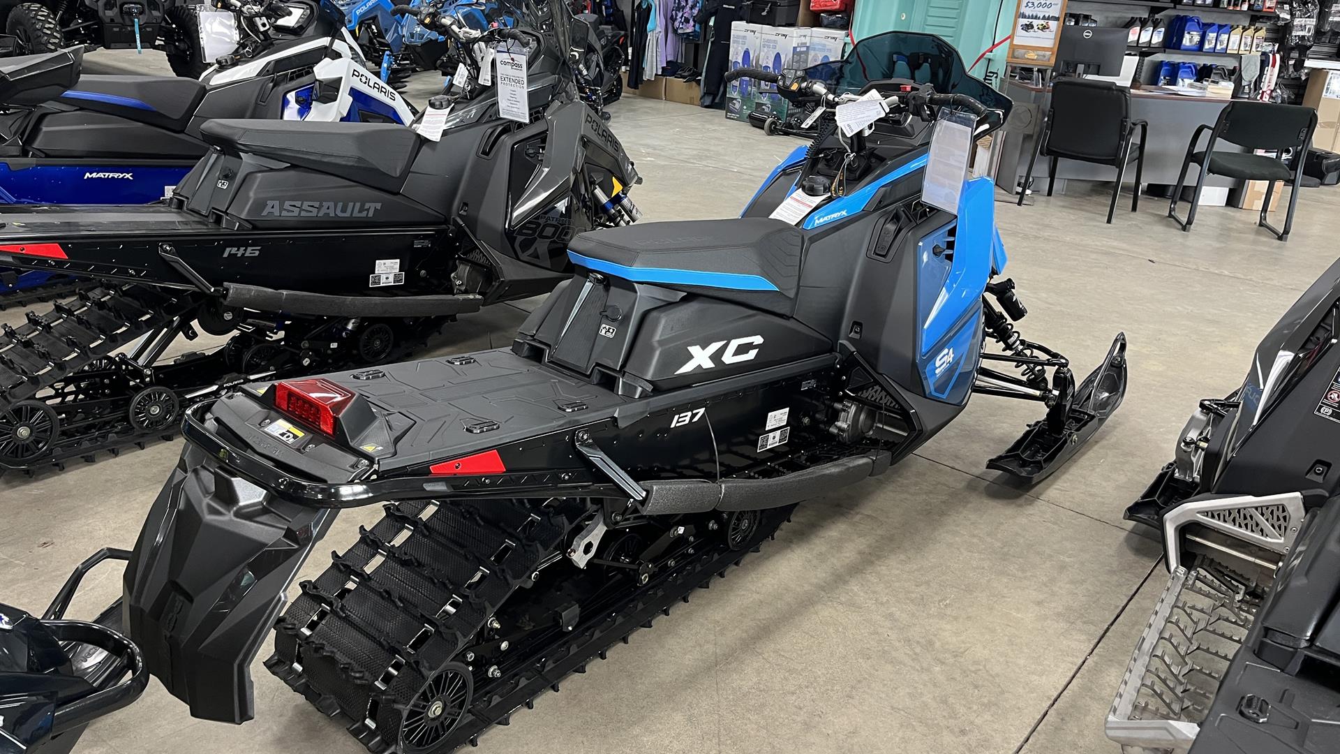 2024 Polaris ProStar S4 Indy XC 137 ES in Ramsey, Minnesota - Photo 3