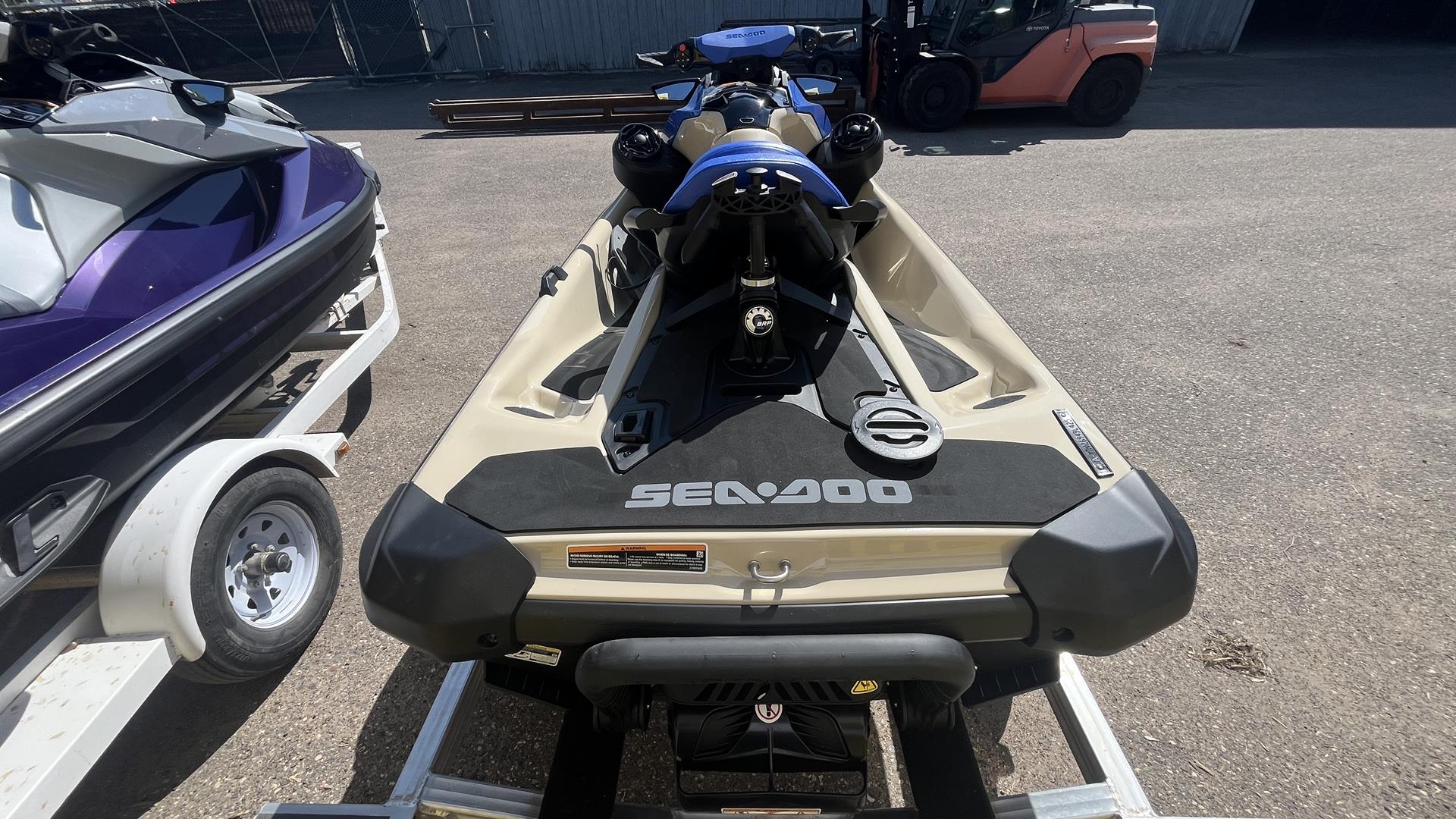 2025 Sea-Doo Wake 170 + BRP Premium Audio, iDF, iBR in Ramsey, Minnesota - Photo 4