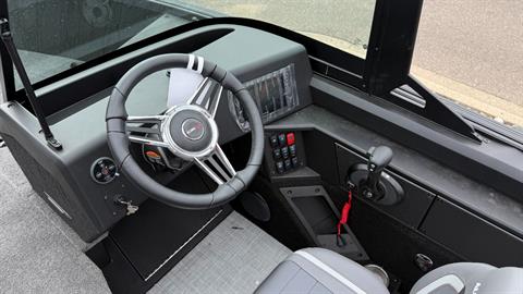 2025 Alumacraft Competitor 175X Side Console in Ramsey, Minnesota - Photo 11