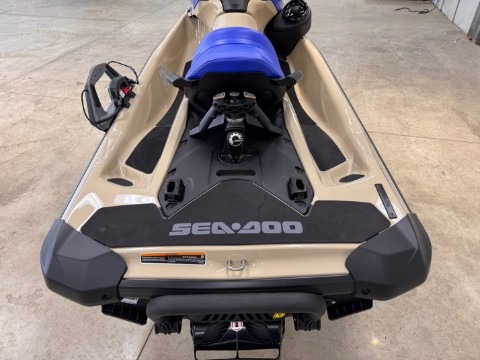 2026 Sea-Doo Wake Pro 230 6