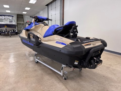 2026 Sea-Doo Wake Pro 230 8