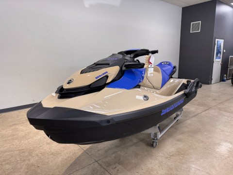 2026 Sea-Doo Wake 170 + BRP Premium Audio, iDF, iBR