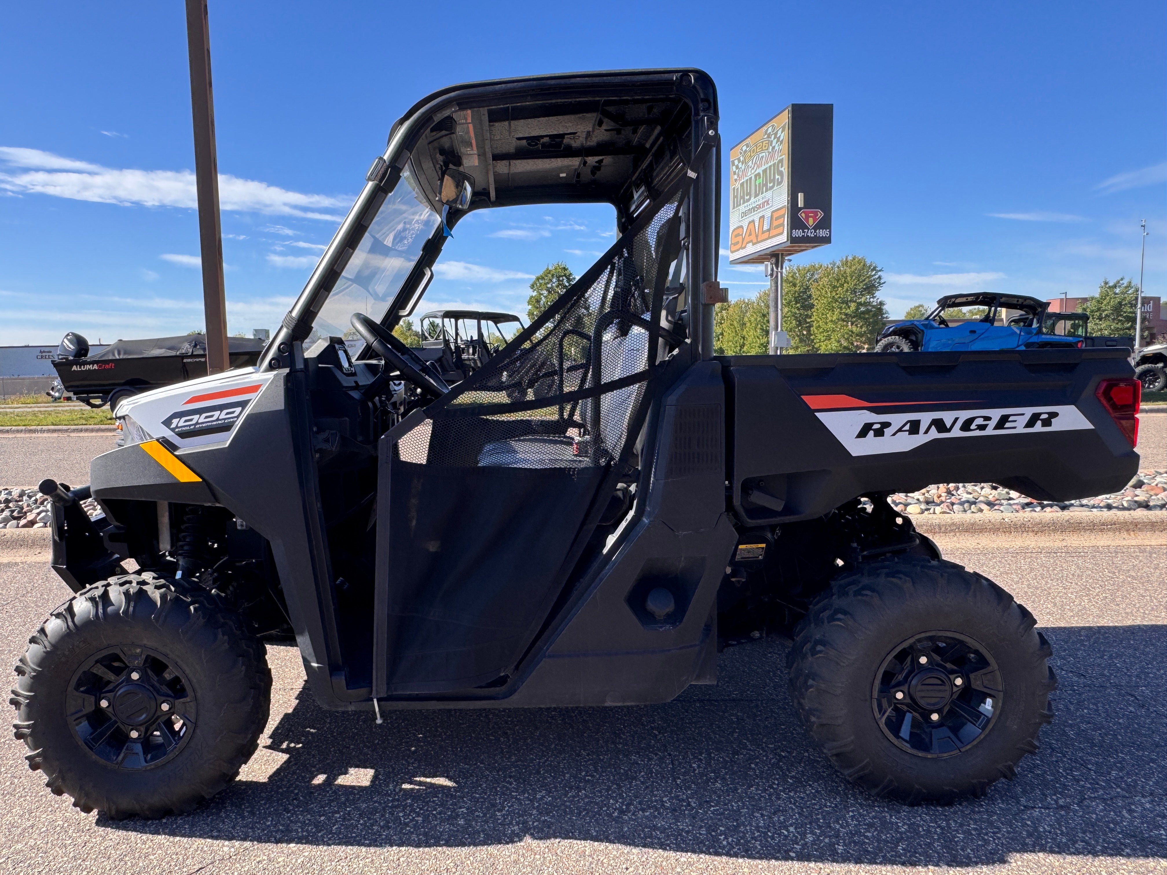 2023 Ranger 1000 Premium