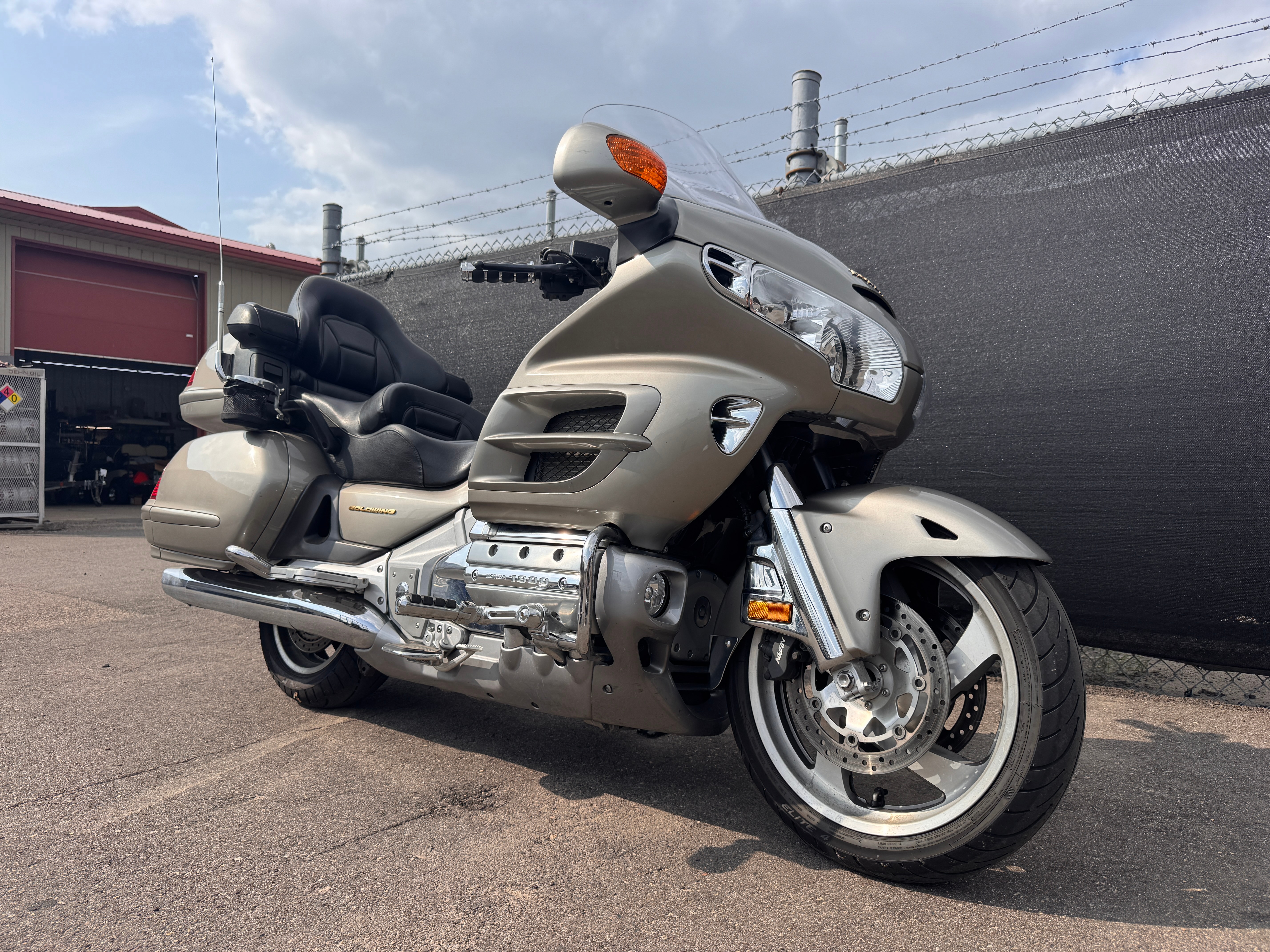 2002 Gold Wing