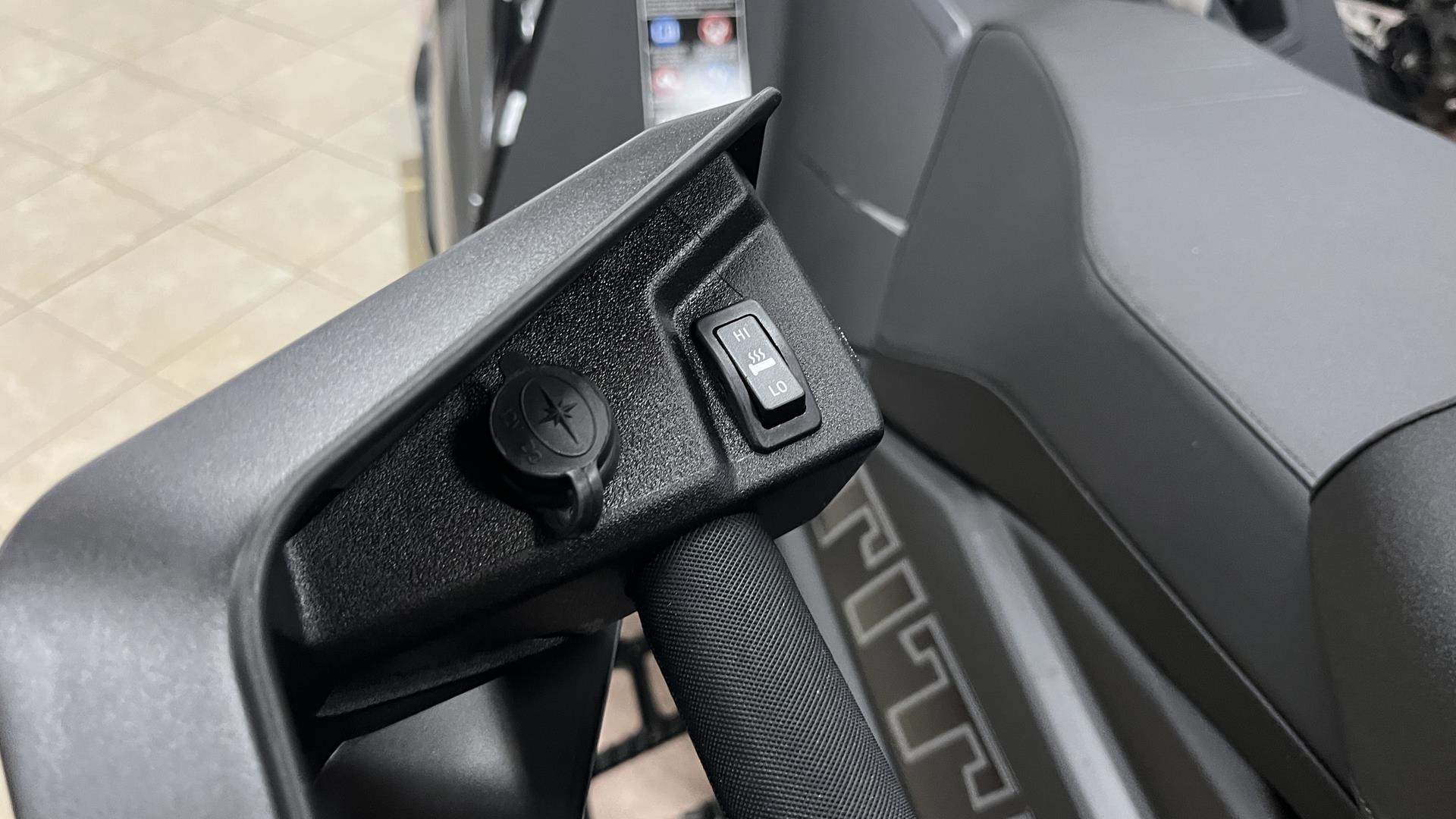 2025 Polaris 650 TITAN Adventure 155 1.8 ES in Ramsey, Minnesota - Photo 11