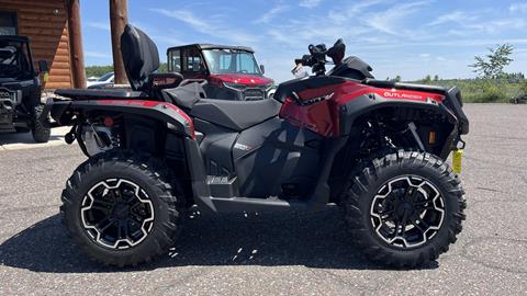 2025 Can-Am Outlander MAX XT 850 in Ramsey, Minnesota - Photo 2