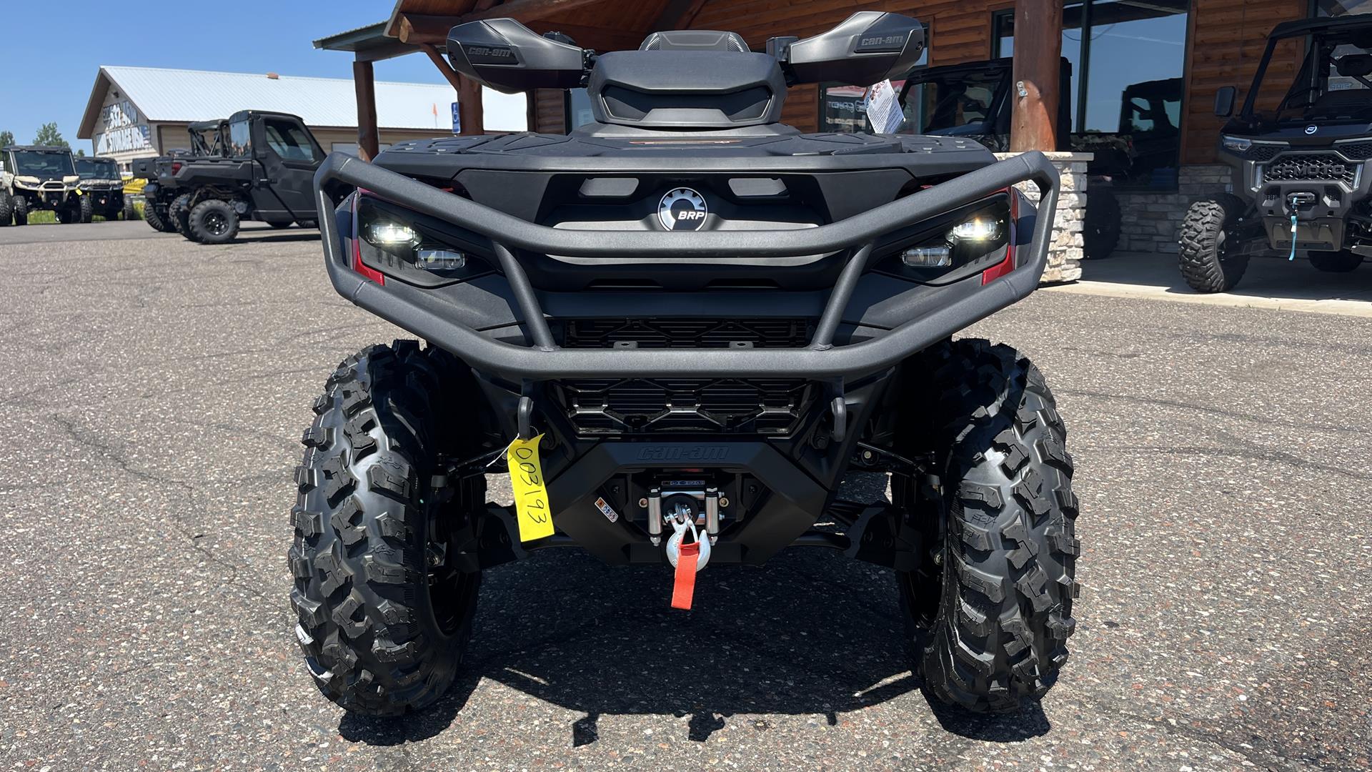2025 Can-Am Outlander MAX XT 850 in Ramsey, Minnesota - Photo 8