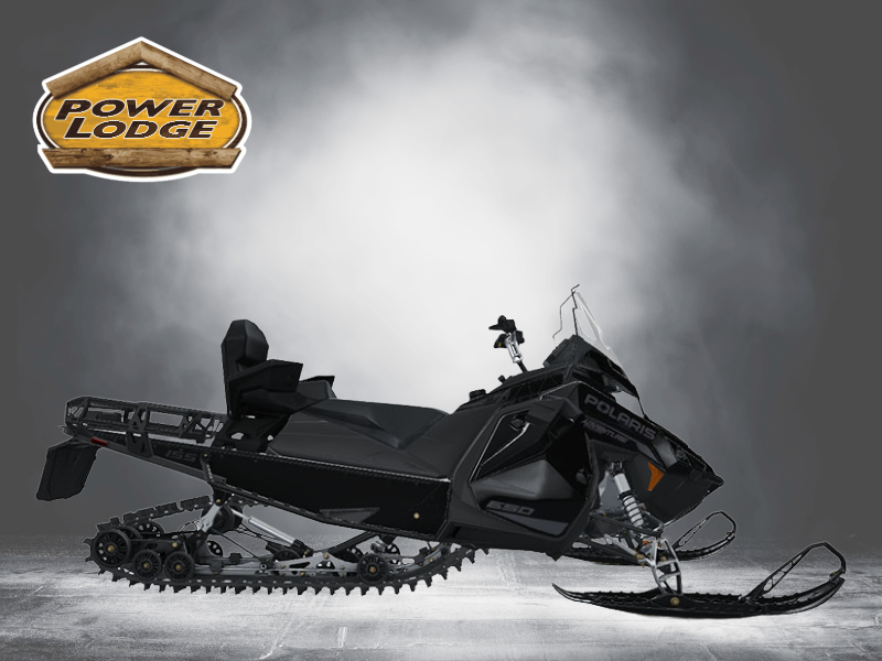 2027 650 Voyageur Adventure Ultimate 155 Gloss Black 1.
