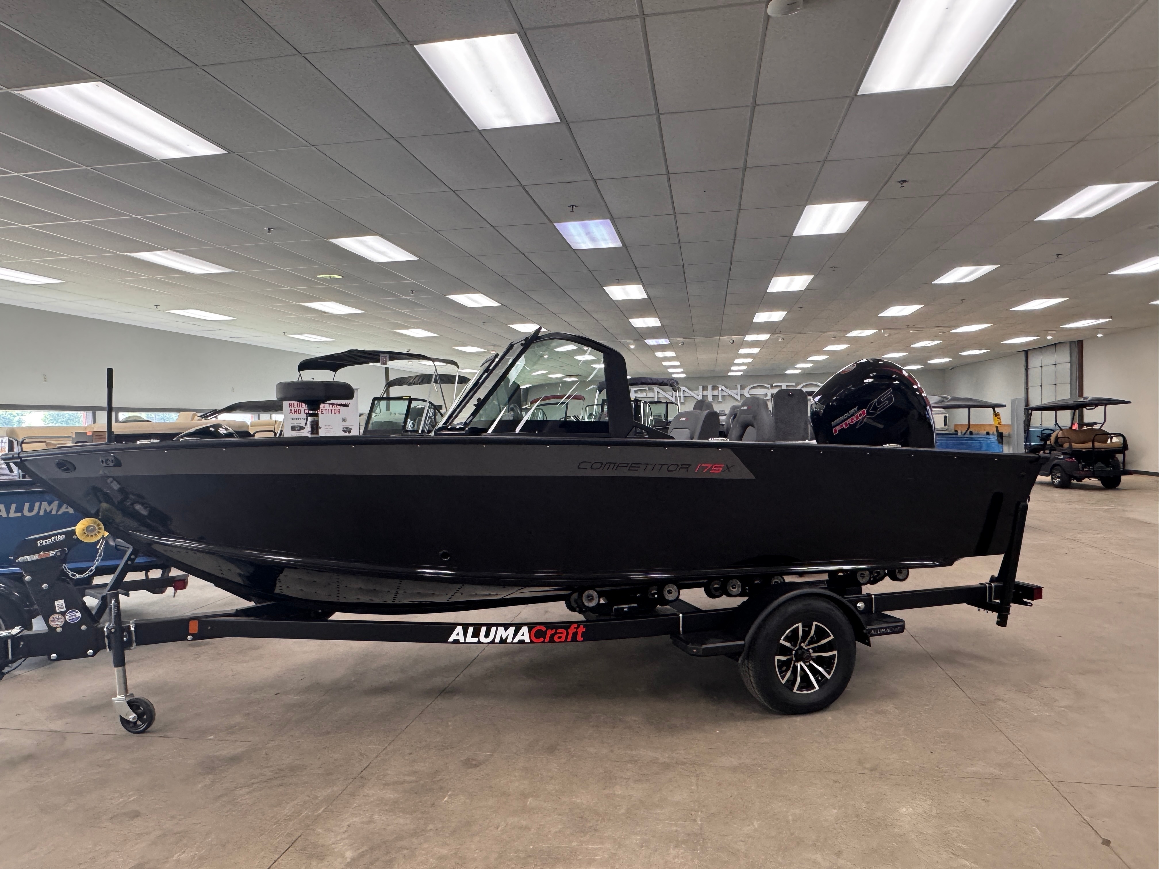 2026 Alumacraft Competitor photo 2