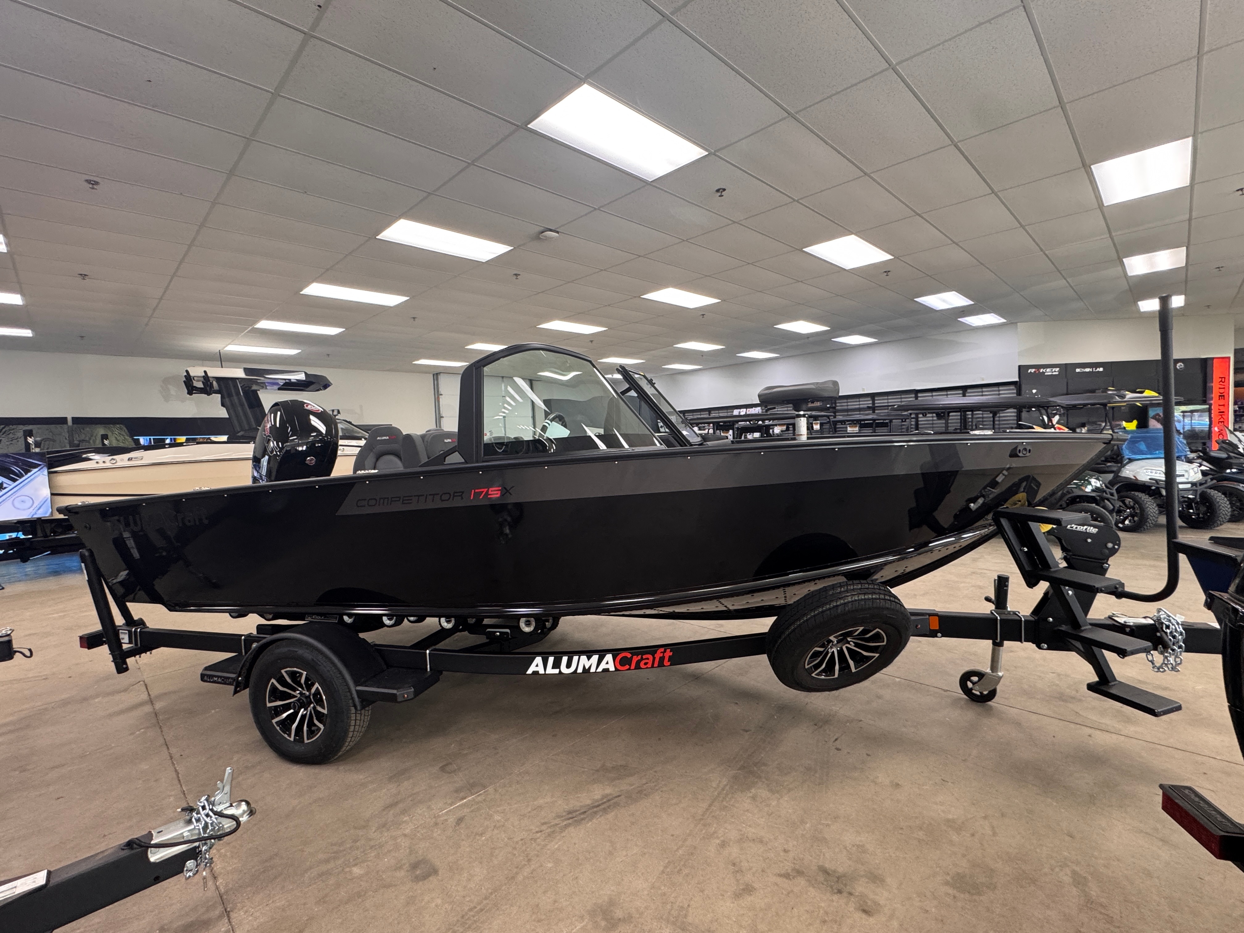 2026 Alumacraft Competitor photo 8