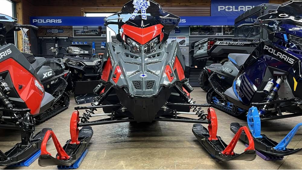 2024 Polaris ProStar S4 Indy XC 137 ES in Ramsey, Minnesota - Photo 3