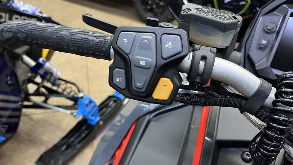 2024 Polaris ProStar S4 Indy XC 137 ES in Ramsey, Minnesota - Photo 11