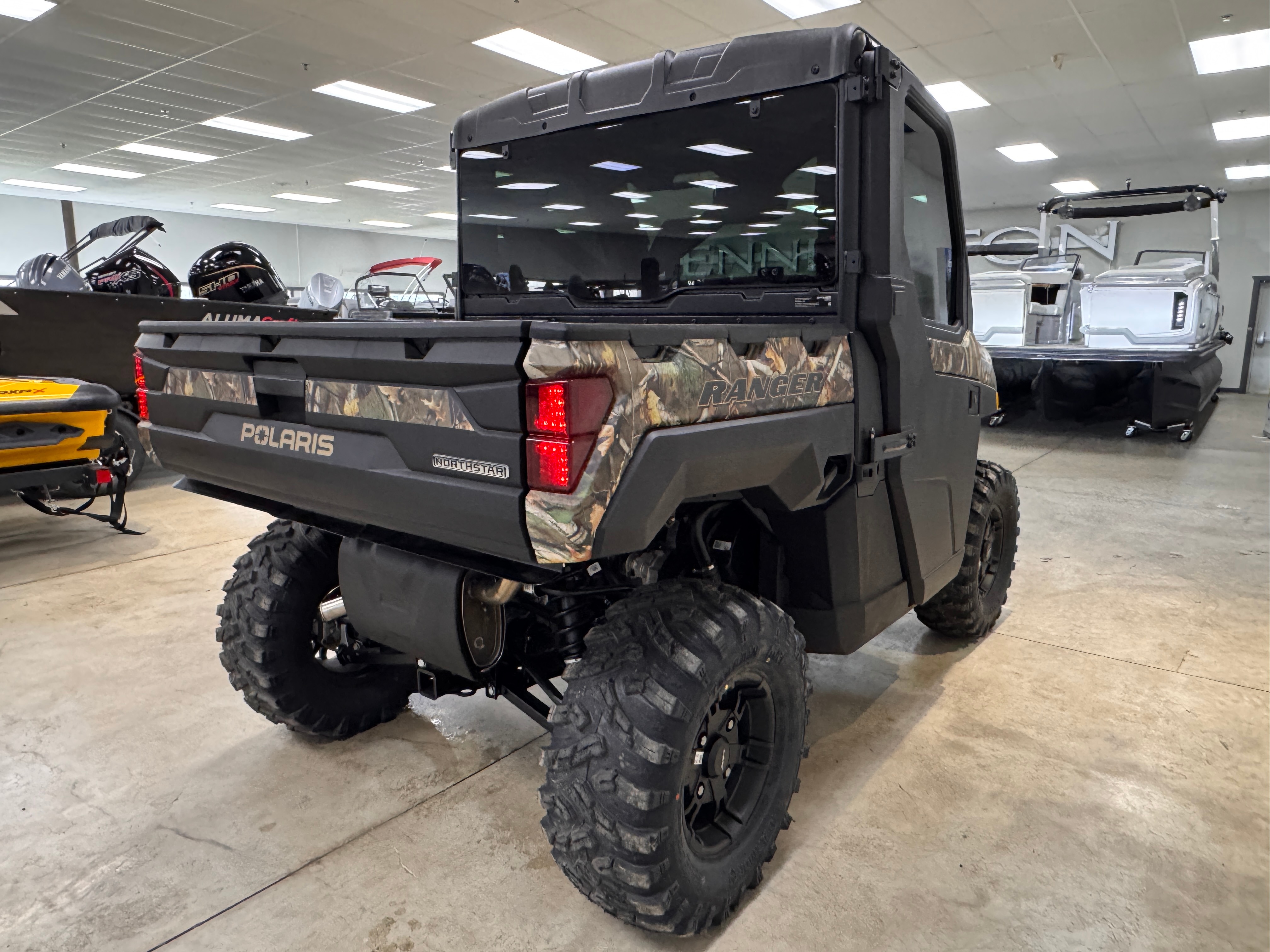 2027 Polaris Ranger XP 1000 NorthStar Ultimate 5