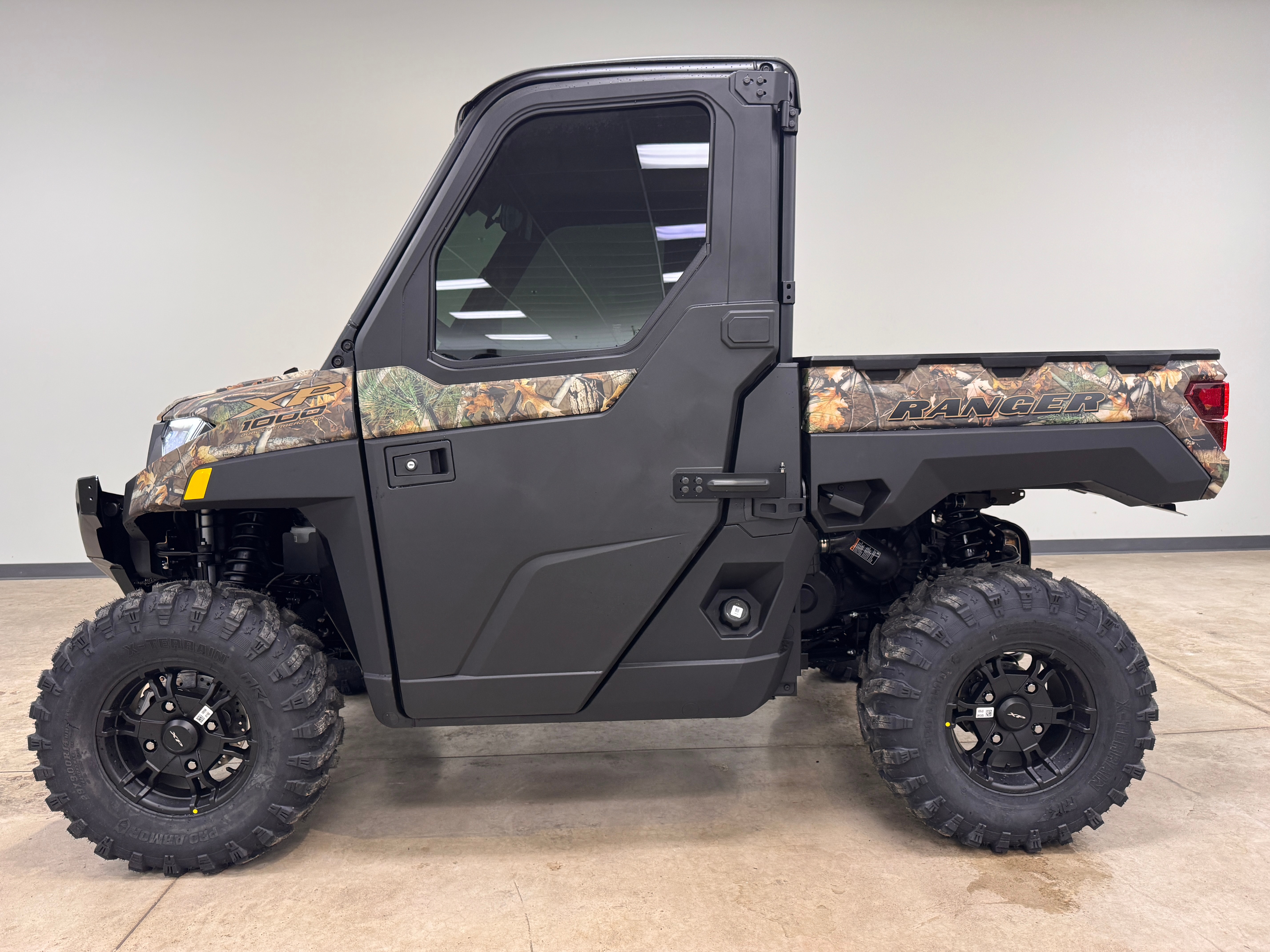 2027 Polaris Ranger XP 1000 NorthStar Ultimate 8