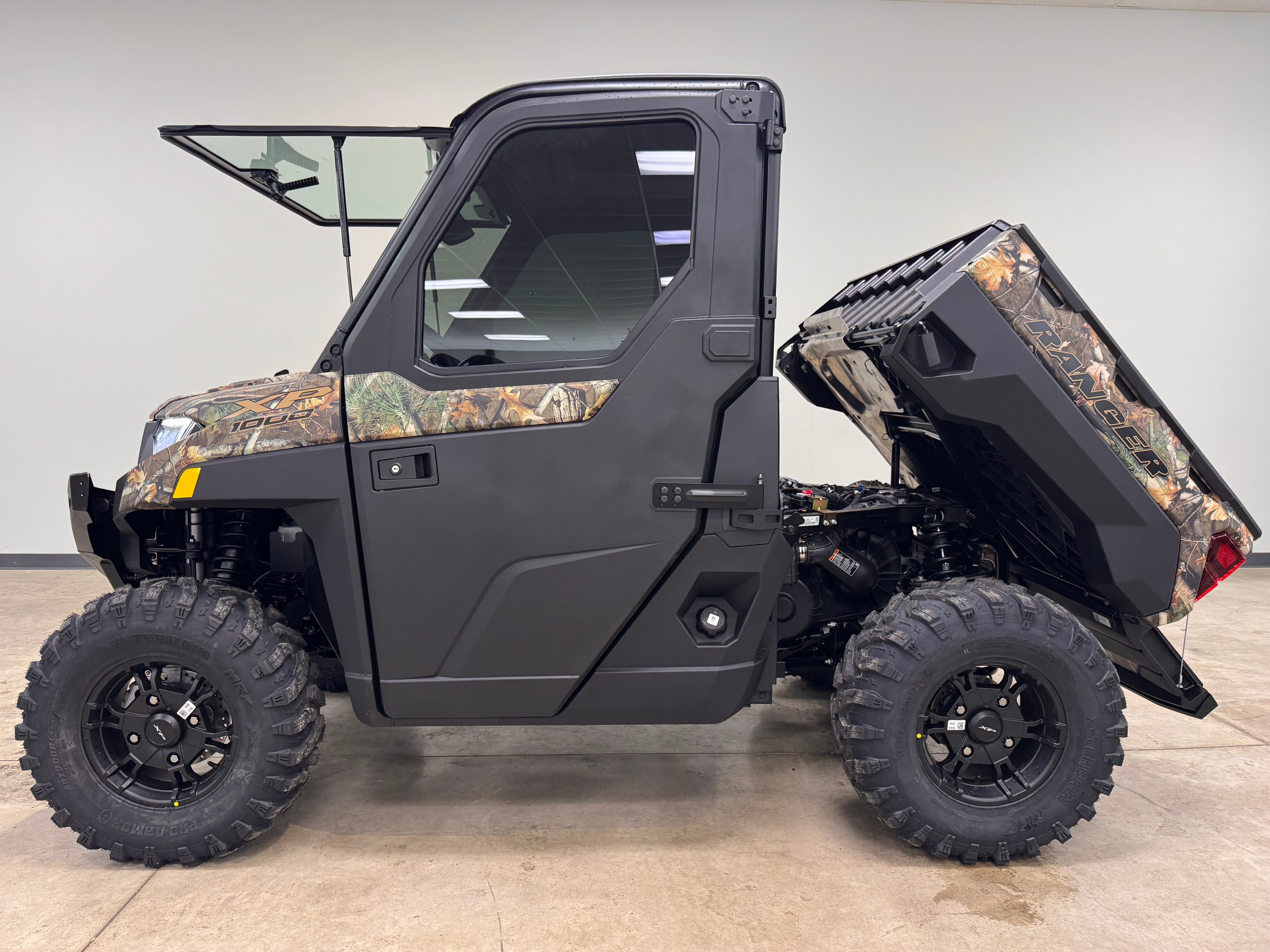 2027 Polaris Ranger XP 1000 NorthStar Ultimate 9