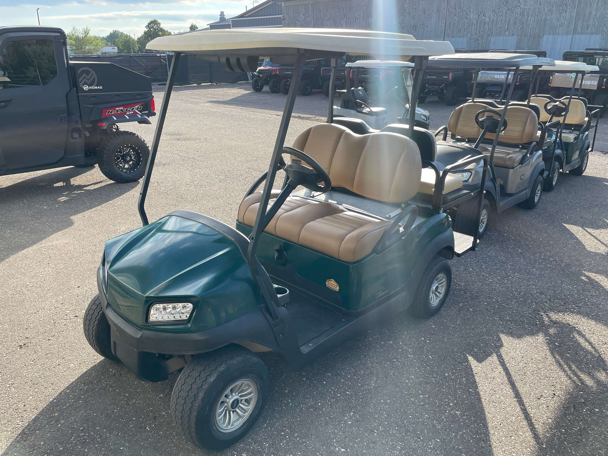 2021  Tempo 2+2 Gas 4